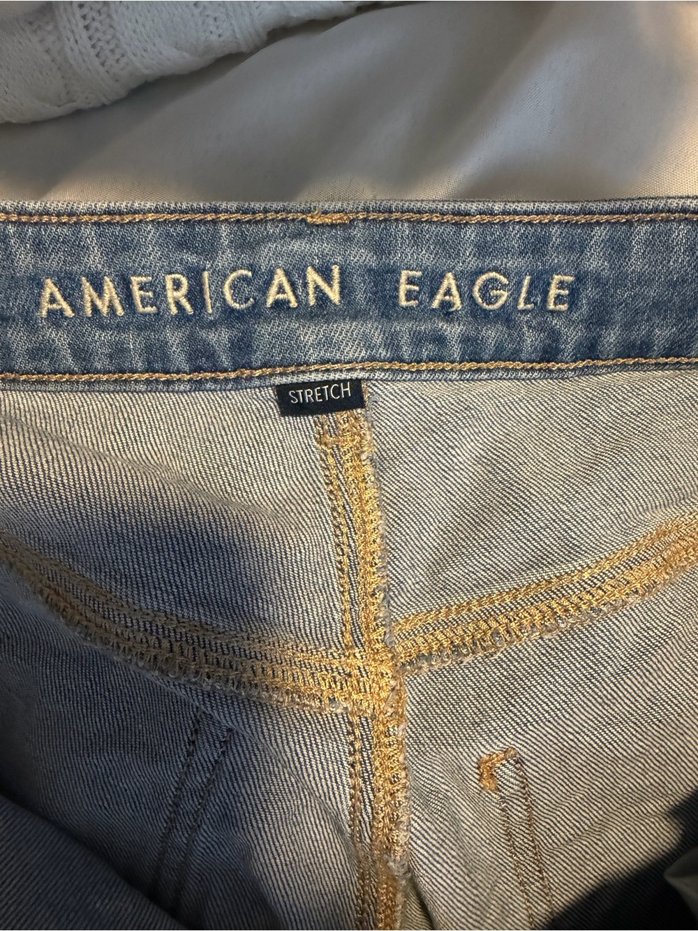 American Eagle Super High-Rise Baggy Wide Leg Jeans Size 10 / 30 Medium Wash - Picture 5 of 11